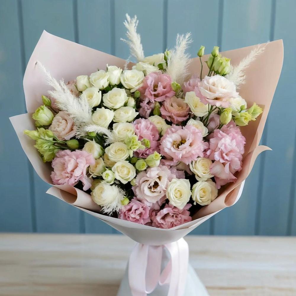 Букет цветов из: Альстромерии и Розы в Горки-2