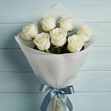 Букет 7 Белых роз Эдлесс Лав в Горки-2
