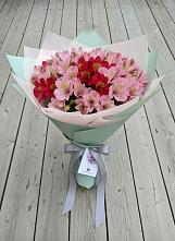 Букет цветов из:  Альстромерии в Горки-2