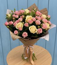 Букет цветов из:  Розы в Горки-2