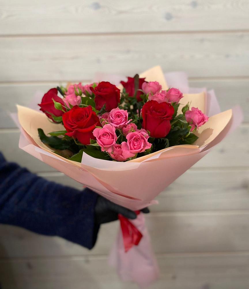 Букет цветов из: Розы в Горки-2