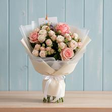Букет цветов из:  Розы в Горки-2