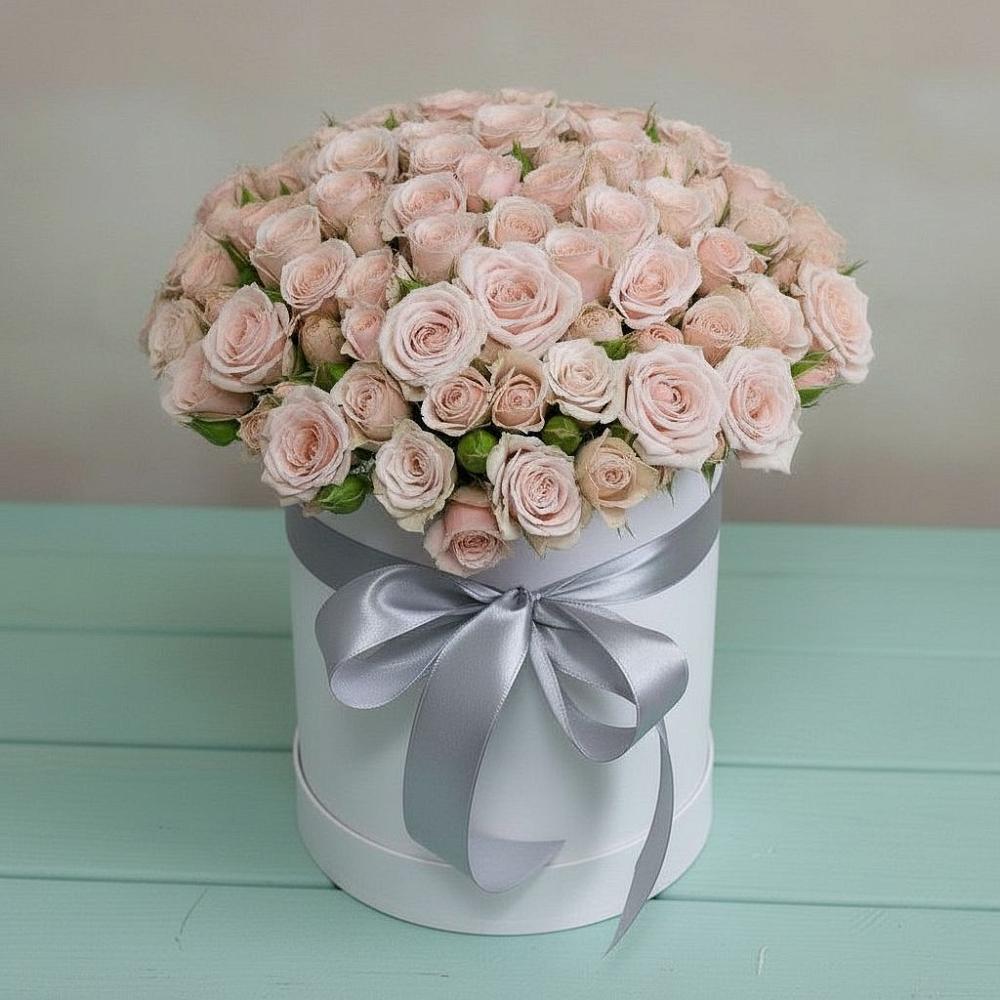 Цветочная композиция из Розы в шляпной коробке в Горки-2